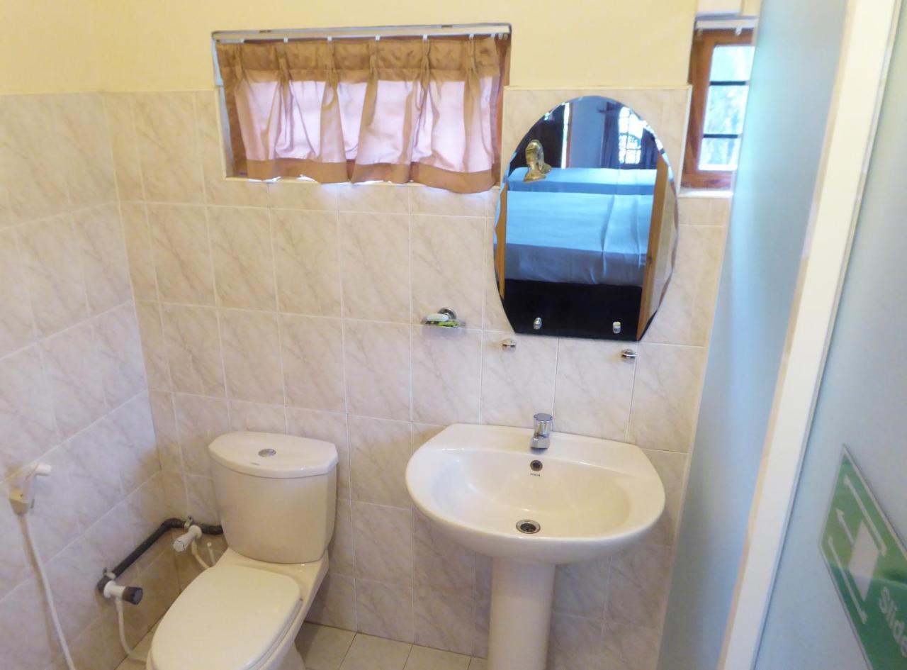 รีวีรา รีสอร์ต Hotel Batticaloa ภายนอก รูปภาพ